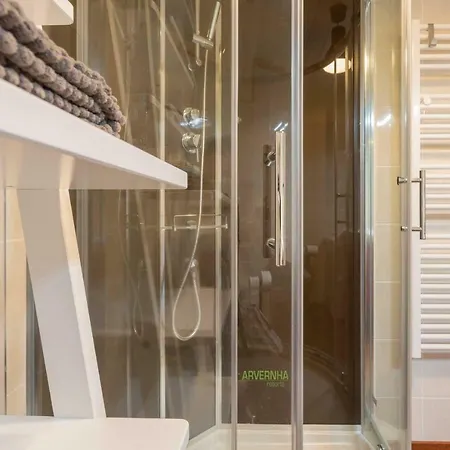 Le Petit Lutess Holiday home Murol